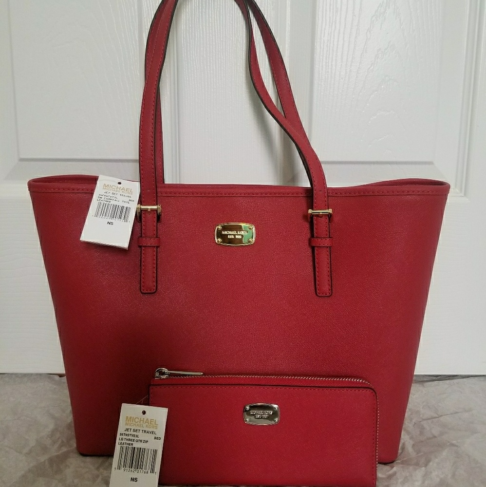 Michael Kors Jet Set Travel Tote and Wallet!